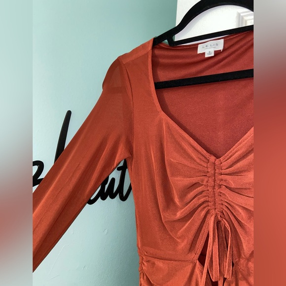 Le Lis Verity Dress - Picture 5 of 8